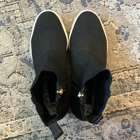 DKNY ankle boots - Picture 2 of 7